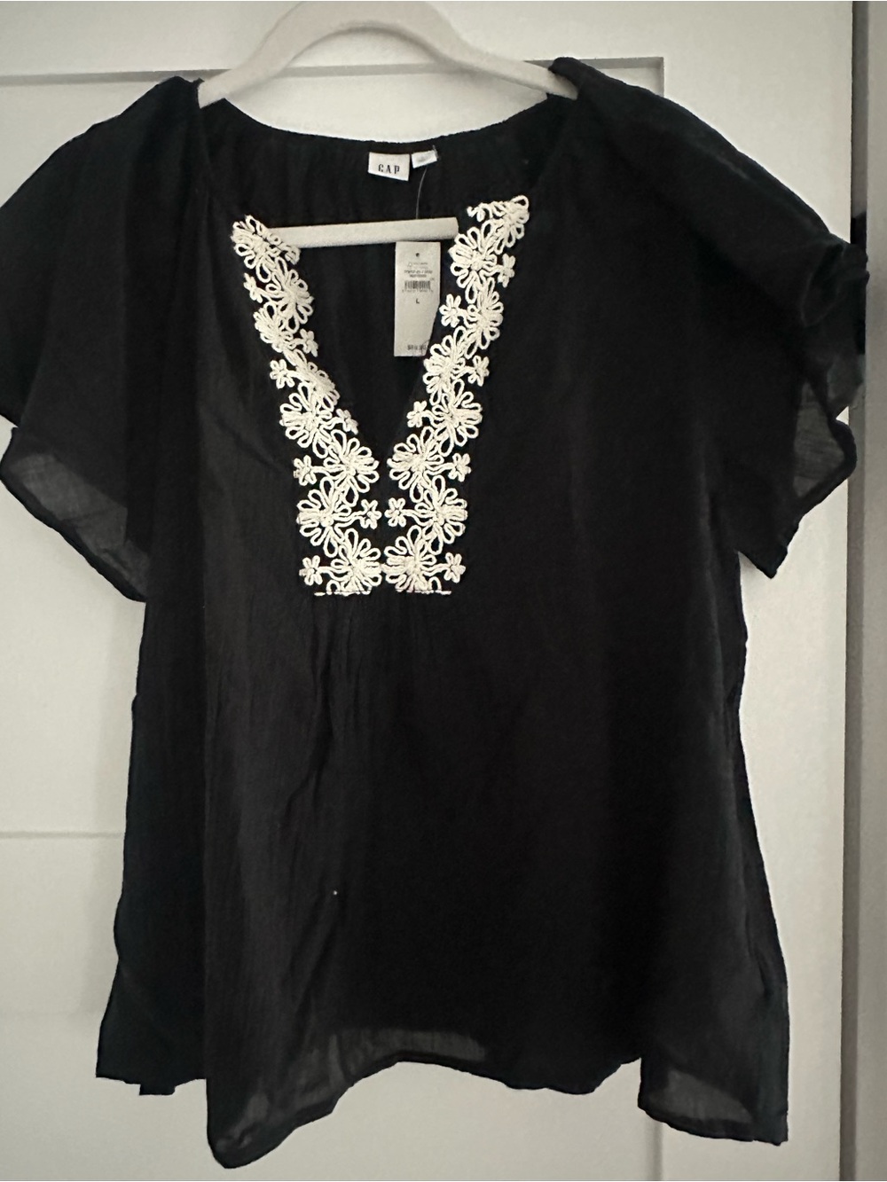 GAP Black Short-Sleeve Tunic with White Floral Embroidery
